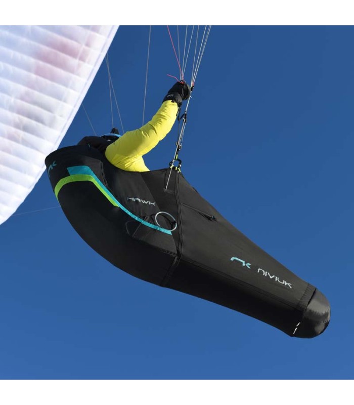 Niviuk Hawk Gurtzeug im Flug