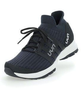 Chaussure noire wander pour femme de la marque UYN