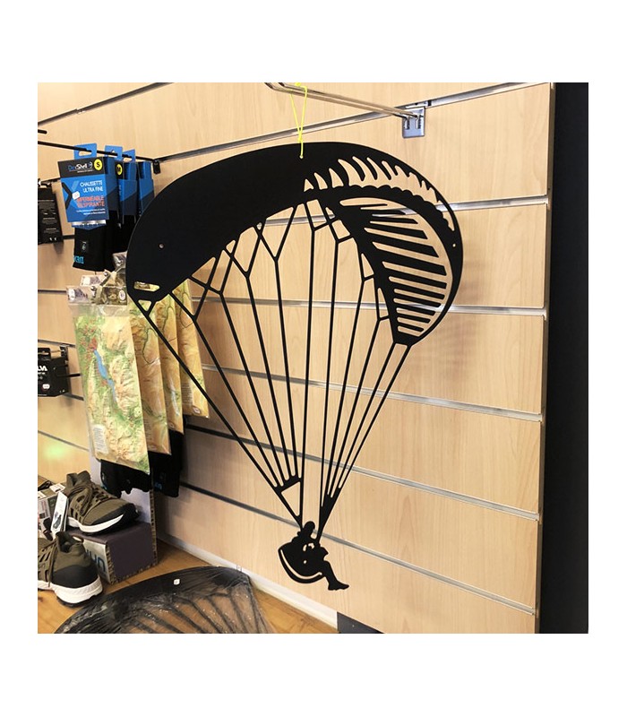 dekoration mit Gleitschirmen aus Metall