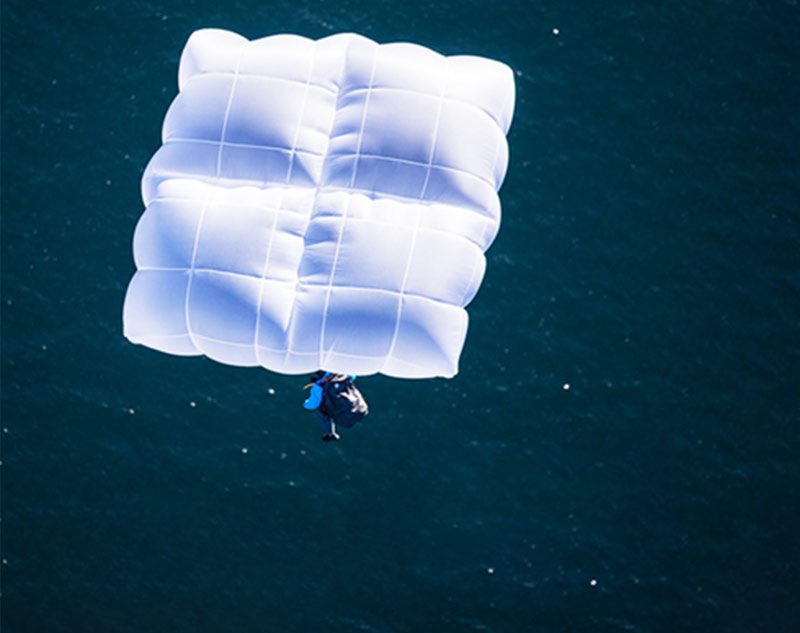 Ultralight reserve parachutes