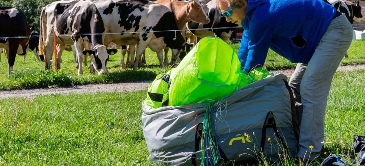 différents sacs de portage de parapente